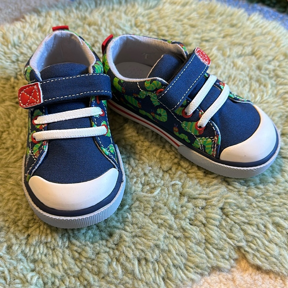 NWOT see kai run x eric carle kids sneakers 7